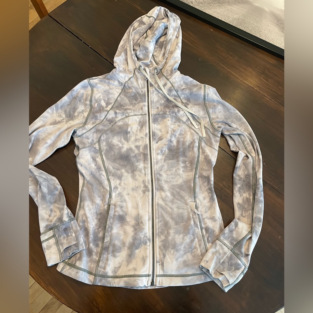 Lululemon nulu define jacket with hood diamond dye size 8
